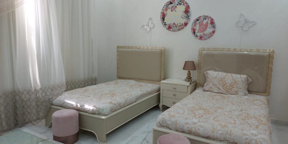 16d8cf5b-5497-43c1-a04b-027b1c051fef